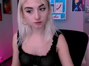 Chaturbate Live Sex Cam of zaina_kiss