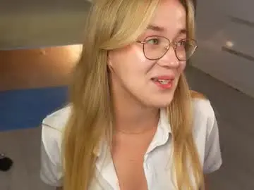Chaturbate Best live sex cam show of aluntick