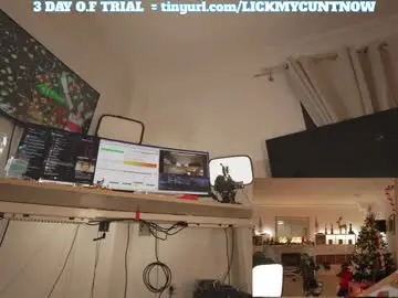 Chaturbate Live Porn of hannahjames710