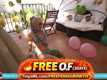 Chaturbate Adult Webcam of hannahjames710