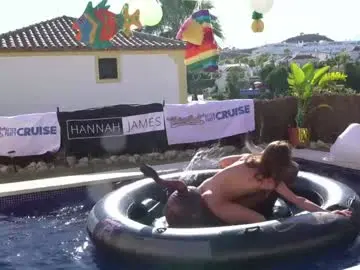 Chaturbate Live Sex Cam of hannahjames710