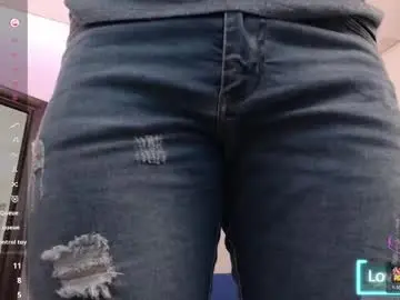 Chaturbate Nude Webcam of jonas_beard1