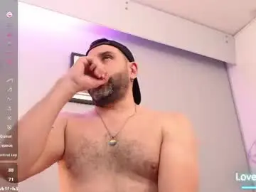 Chaturbate Best live sex cam show of jonas_beard1
