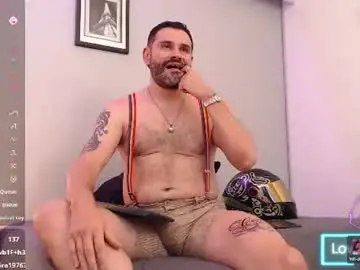 Chaturbate Best live sex cam show of jonas_beard1