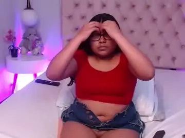 Chaturbate Live Sex Cam of kiri_black_