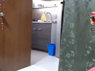 Chaturbate Live Sex Cam of miia_big1boobs