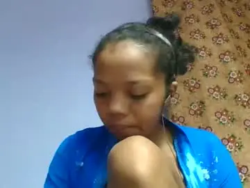 Chaturbate Nude Webcam of rosah225127