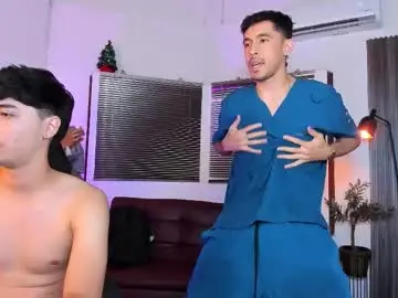 Chaturbate Nude Webcam of wallen_house