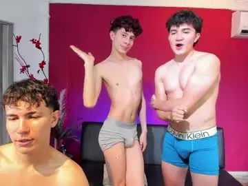 Chaturbate Live Porn of wallen_house