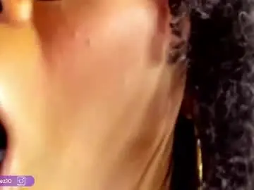 Chaturbate Free Live Porn of lorena_rico10
