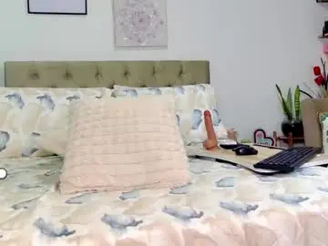 Chaturbate Sex Chat of reese_yanella