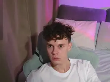 Chaturbate Free Porn Cam of cute_thomas