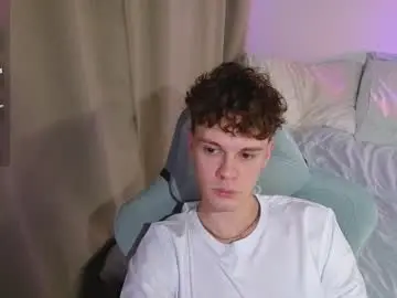 Chaturbate Live Sex Cam of cute_thomas