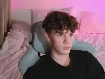 Chaturbate Adult Video Chat of cute_thomas