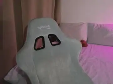 Chaturbate Free Porn Cam of cute_thomas