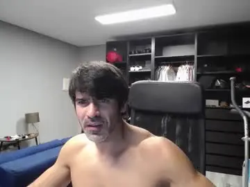 Chaturbate Live Sex Cam of latino23bom