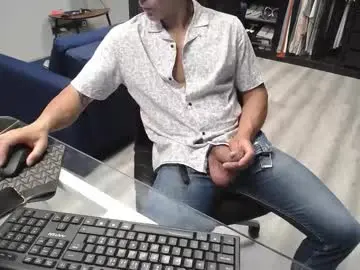Chaturbate Watch Live Sex Cams of latino23bom