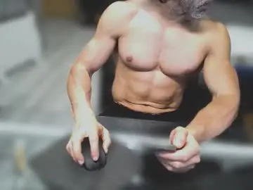 Chaturbate Live Sex Cam of latino23bom