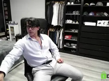 Chaturbate Free Porn Cam of latino23bom