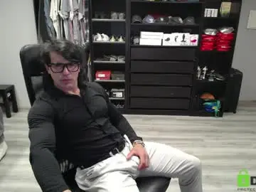 Chaturbate Free Porn Cam of latino23bom