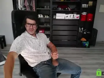 Chaturbate Adult Video Chat of latino23bom