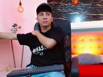 Chaturbate Adult Video Chat of xandergrey8