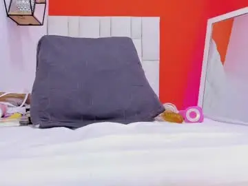 Chaturbate Private Sex Chat of emily_sexy3