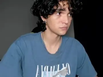 Chaturbate Watch Live Sex Cams of halan_jr