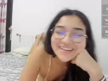 Chaturbate Watch Live Sex Cams of isasuarezzzz