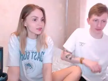 Chaturbate Live Sex Cam of julsweet