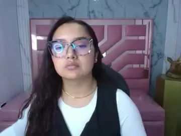 Chaturbate Live Sex Cam of mia_tayler_ch