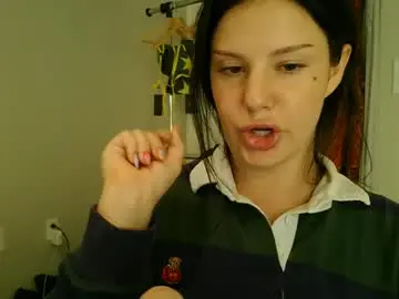 Chaturbate Live Sex Cam of stassiebabyxo