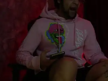 Chaturbate Watch Live Sex Cams of woondeer17