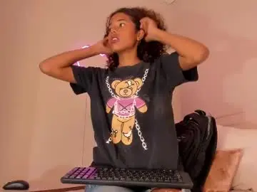 Chaturbate Watch Live Sex Cams of _aleja_x