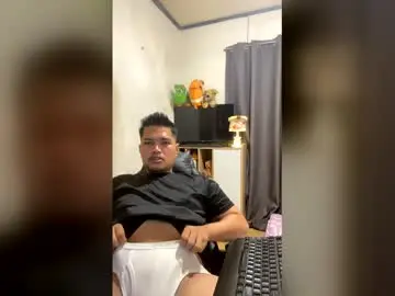 Chaturbate Live Sex Cam of asiansexyfucker_xx