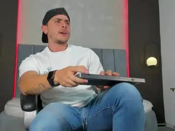 Chaturbate Adult Webcams of liam_walk