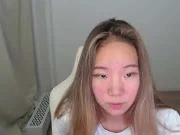 Chaturbate Free Live Porn of mira_g