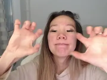 Chaturbate Free Live Porn of mira_g