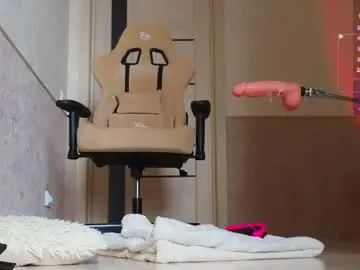 Chaturbate Adult Video Chat of villuuvargas