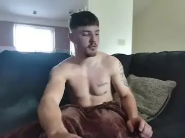 Chaturbate Live Sex Cam of yungbul1