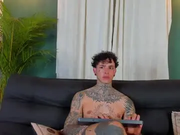 Chaturbate Best Webcam of aron_ford