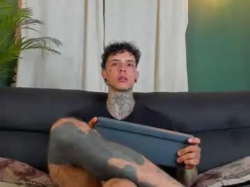 Chaturbate Best live sex cam show of aron_ford