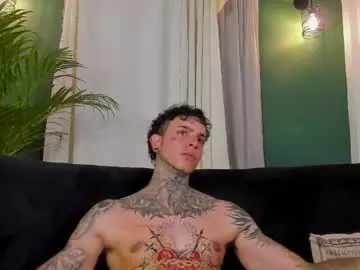 Chaturbate Live Sex of aron_ford