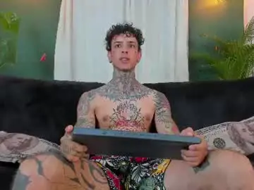 Chaturbate Live Sex of aron_ford