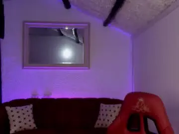 Chaturbate Free Porn Cam of diamondfox_m