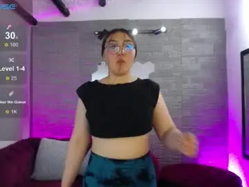 Chaturbate Free Porn Cam of diamondfox_m