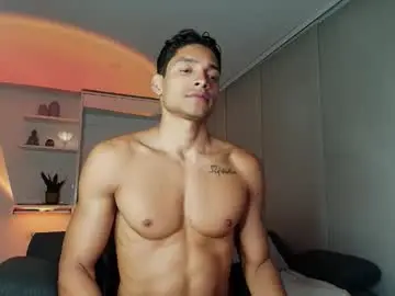 Chaturbate Adult Video Chat of roby_millerr