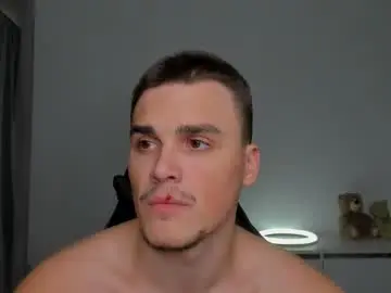 Chaturbate Nude Webcam of xx_raul_xx_