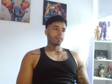 Chaturbate Live Sex Cam of darius_phoenix