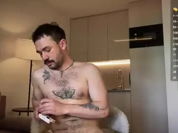 Chaturbate Live Sex Cam of enen_glo